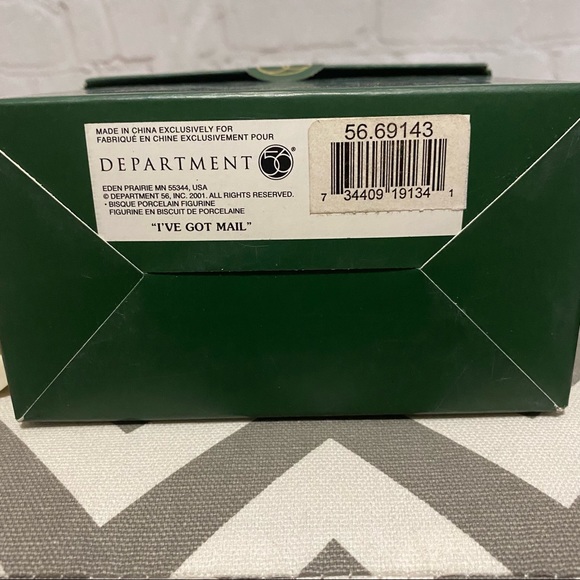 Snowbabies "I've Got Mail" 2001 Porcelain Figurine Department56 - Picture 7 of 7